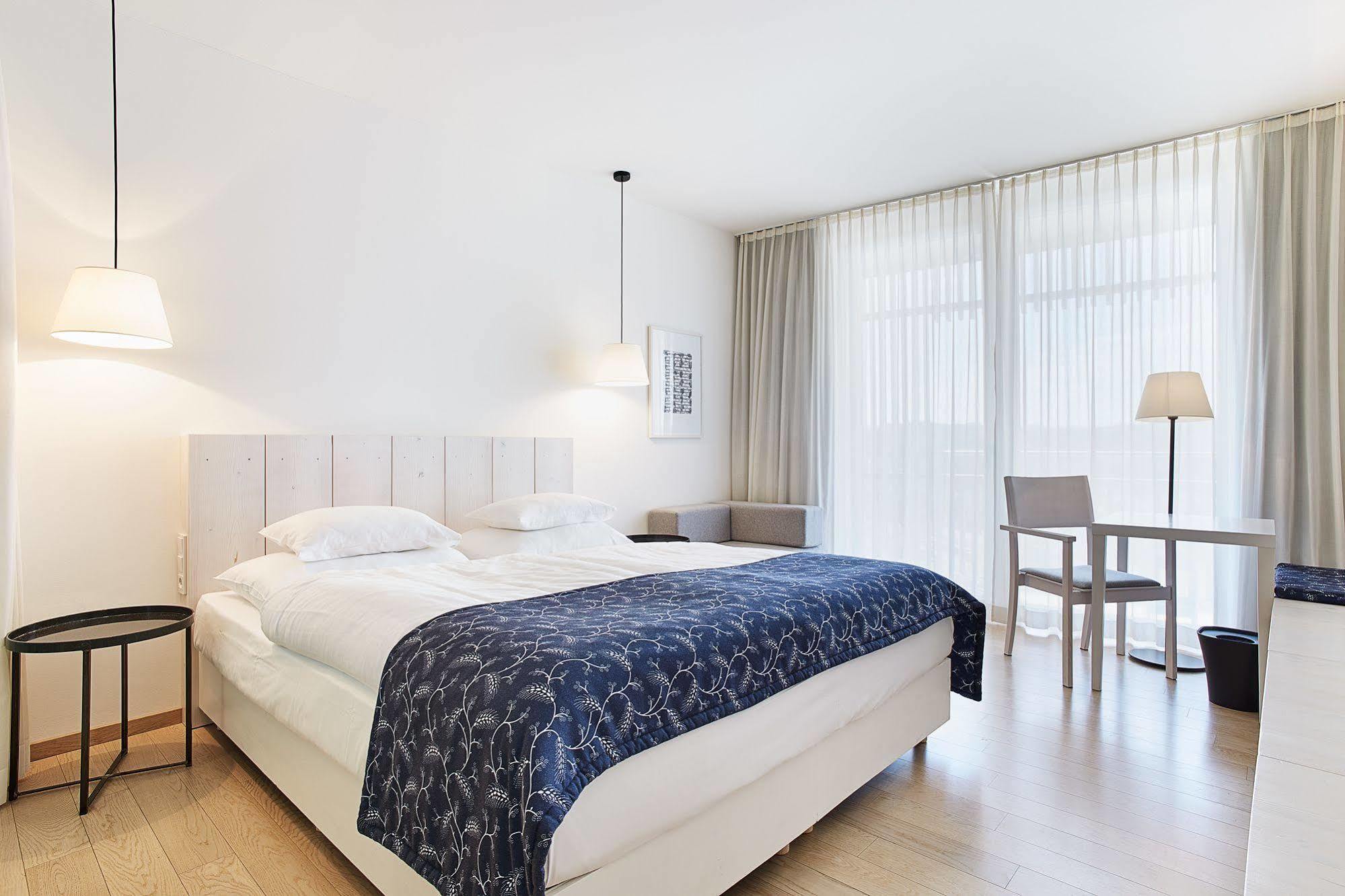 Loisium Wine & Spa Hotel Suedsteiermark Ehrenhausen Esterno foto